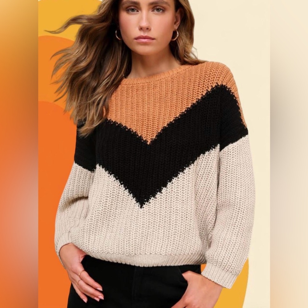 ✨Lulus✨Autumn Leaves Tan Multi Chevron Stripe Knit